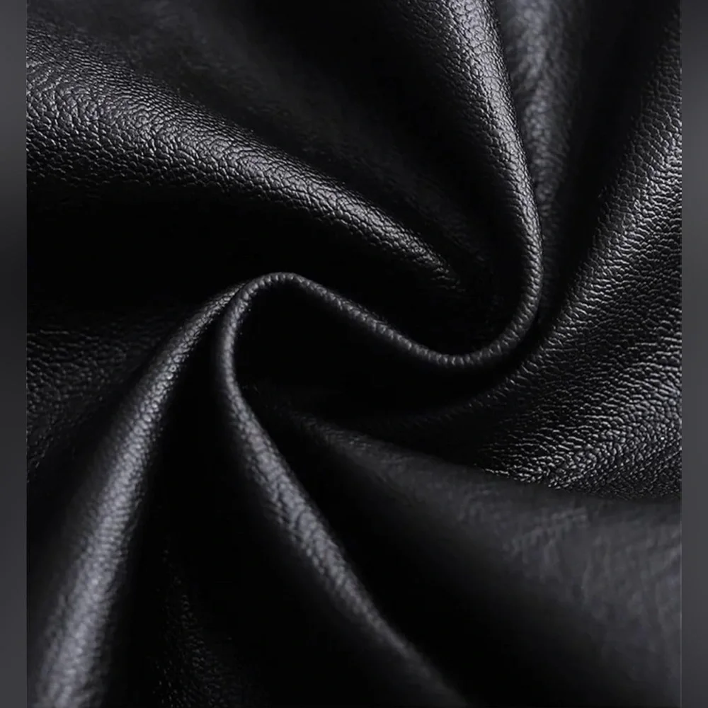 Women’s Vegan Leather Pencil Skirt – Black | Size Medium